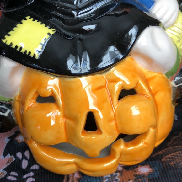 Vtg 1980s Glowing Ceramic CABBAGE PATCH KID Dressed as Halloween Witch Pumpkin - Picture 8 of 16